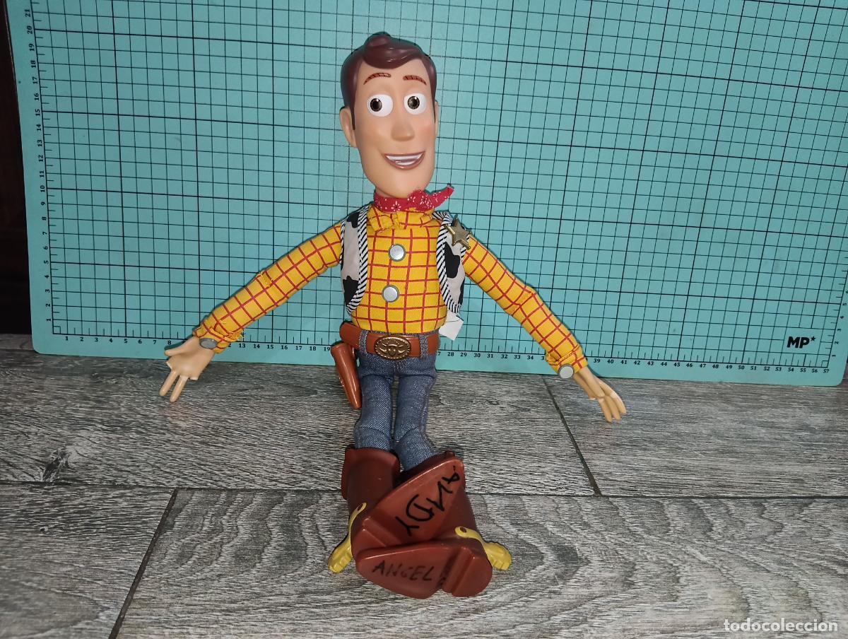 Mu&ntilde;ecas modernas: Woody Buddy Vaquero Toy Story Disney Store Original Con Voz Funciona 36 cm