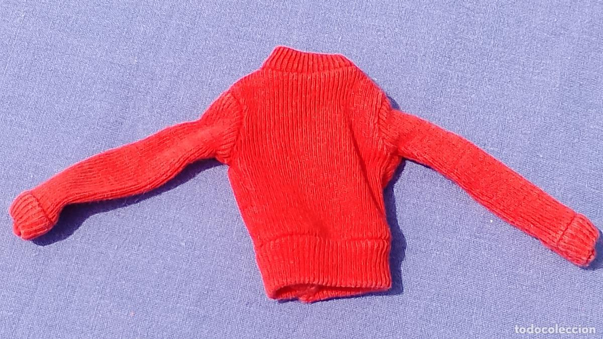 Mu&ntilde;ecas modernas: Antiguo jersey rojo del conjunto Riding Out o High Style original de Sindy de Pedigree, a&ntilde;os 70