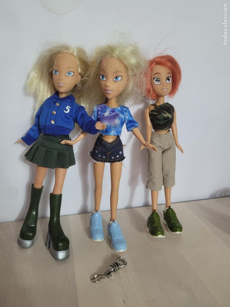 Mu&ntilde;ecas modernas: lote de 3 mu&ntilde;ecas witch bruja disney w.i.t.c.h. irma cornelia llavero keychain