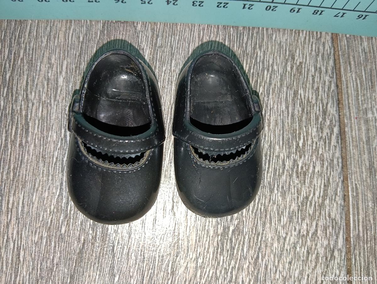Mu&ntilde;ecas modernas: Zapatos de mu&ntilde;eca Disney animators - Foto 2