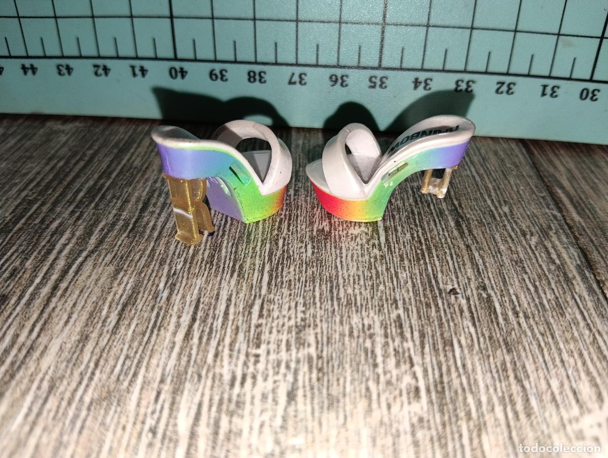 Mu&ntilde;ecas modernas: Zapatos de mu&ntilde;eca Rainbow high - Foto 3