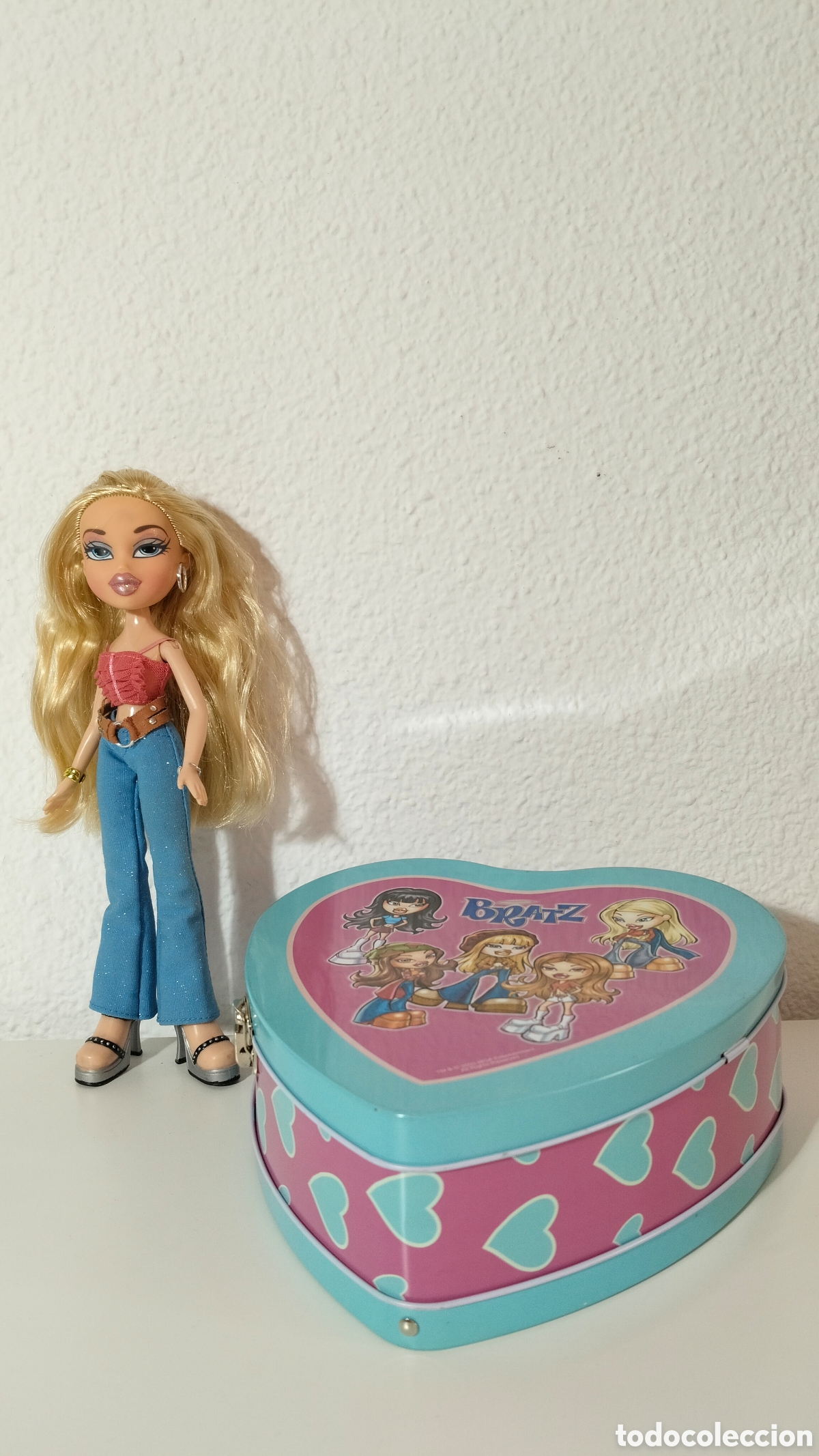 Mu&ntilde;ecas modernas: Mu&ntilde;eca Bratz Cloe 2001 - Foto 1