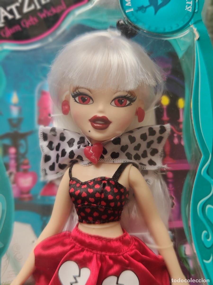 Mu&ntilde;ecas modernas: Mu&ntilde;eca Bratzillaz. Jade JAdore. A&ntilde;o 2012 - Foto 2
