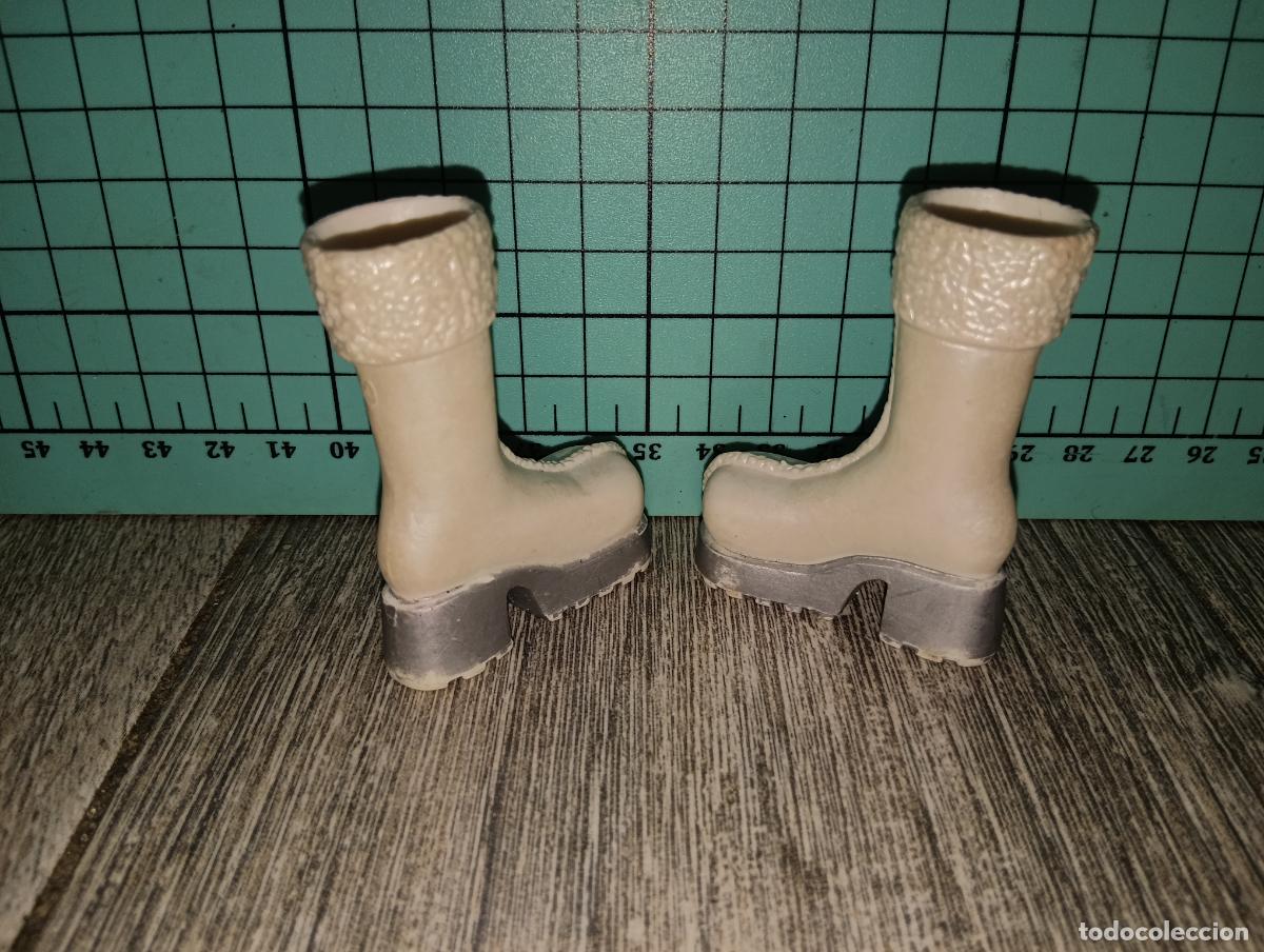 Mu&ntilde;ecas modernas: Botas zapatos de mu&ntilde;eca Bratz - Foto 3