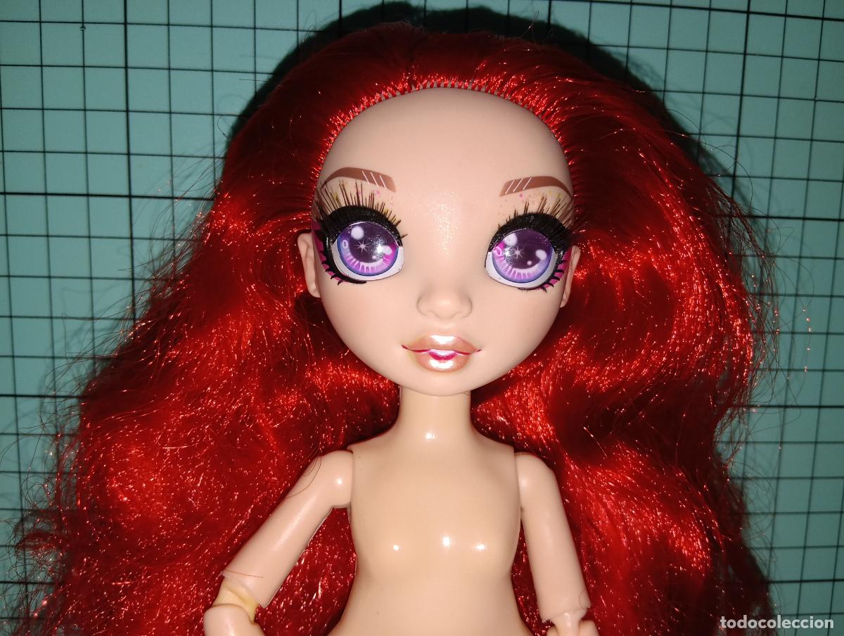 Mu&ntilde;ecas modernas: mu&ntilde;eca Rainbow high Ruby anderson