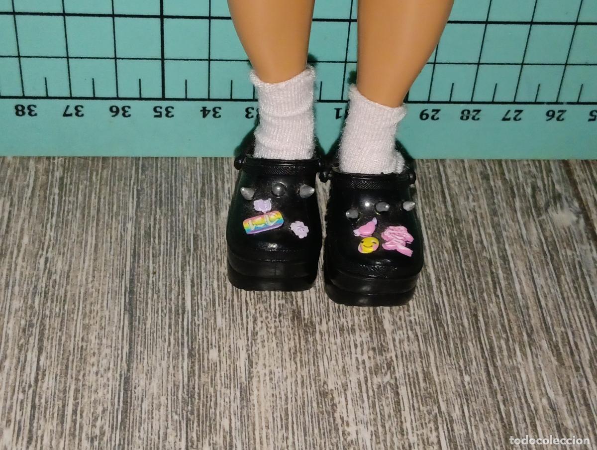 Mu&ntilde;ecas modernas: mu&ntilde;eca Rainbow high Lila Yamamoto - Foto 7