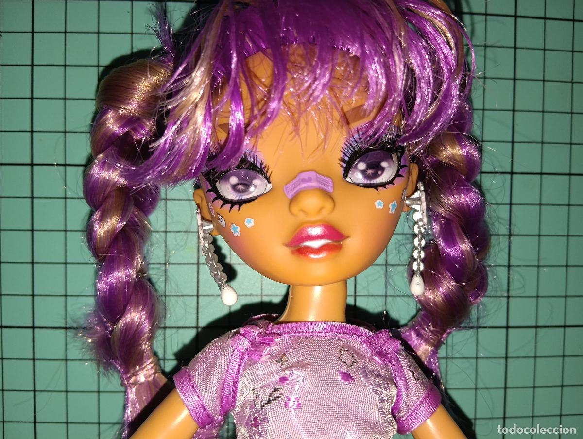 Mu&ntilde;ecas modernas: mu&ntilde;eca Rainbow high Lila Yamamoto