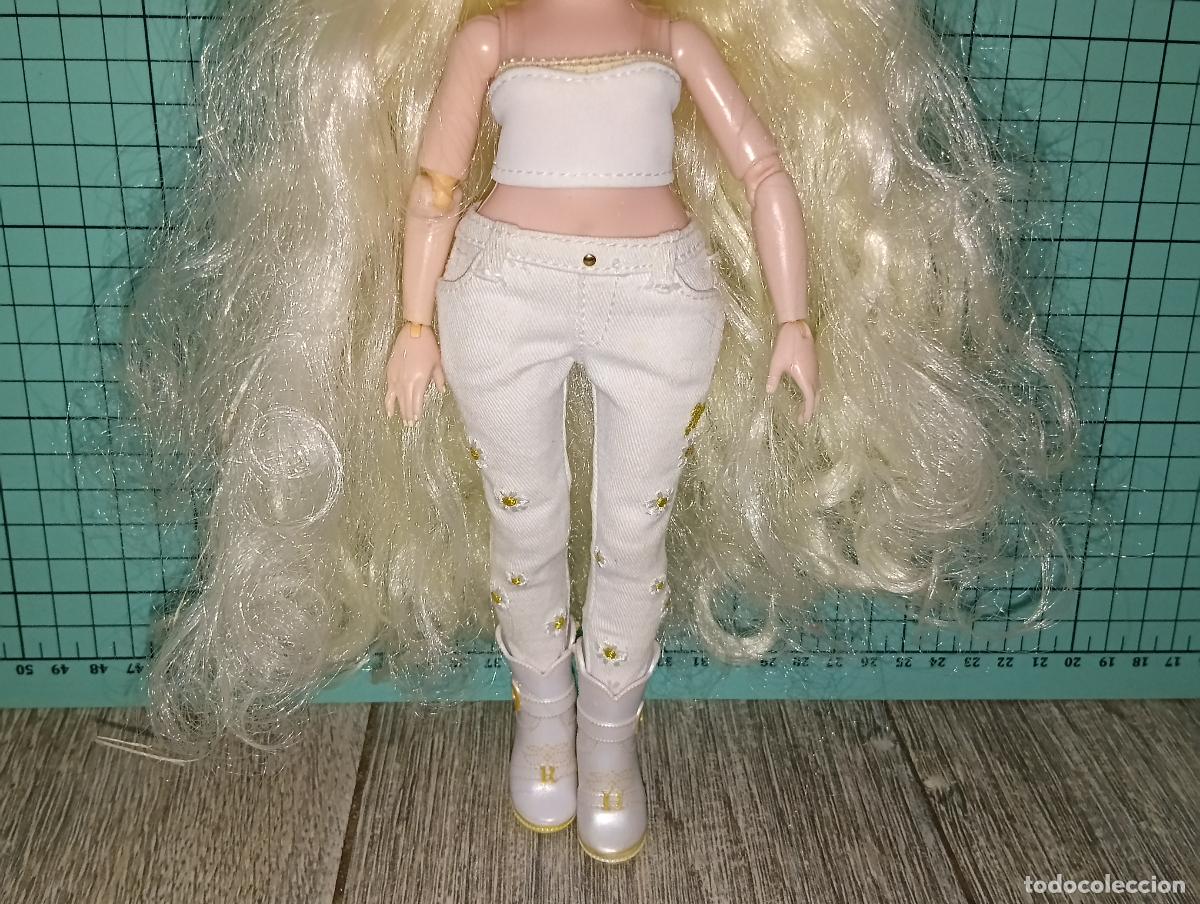 Mu&ntilde;ecas modernas: mu&ntilde;eca Rainbow high Delilah Fields - Foto 4