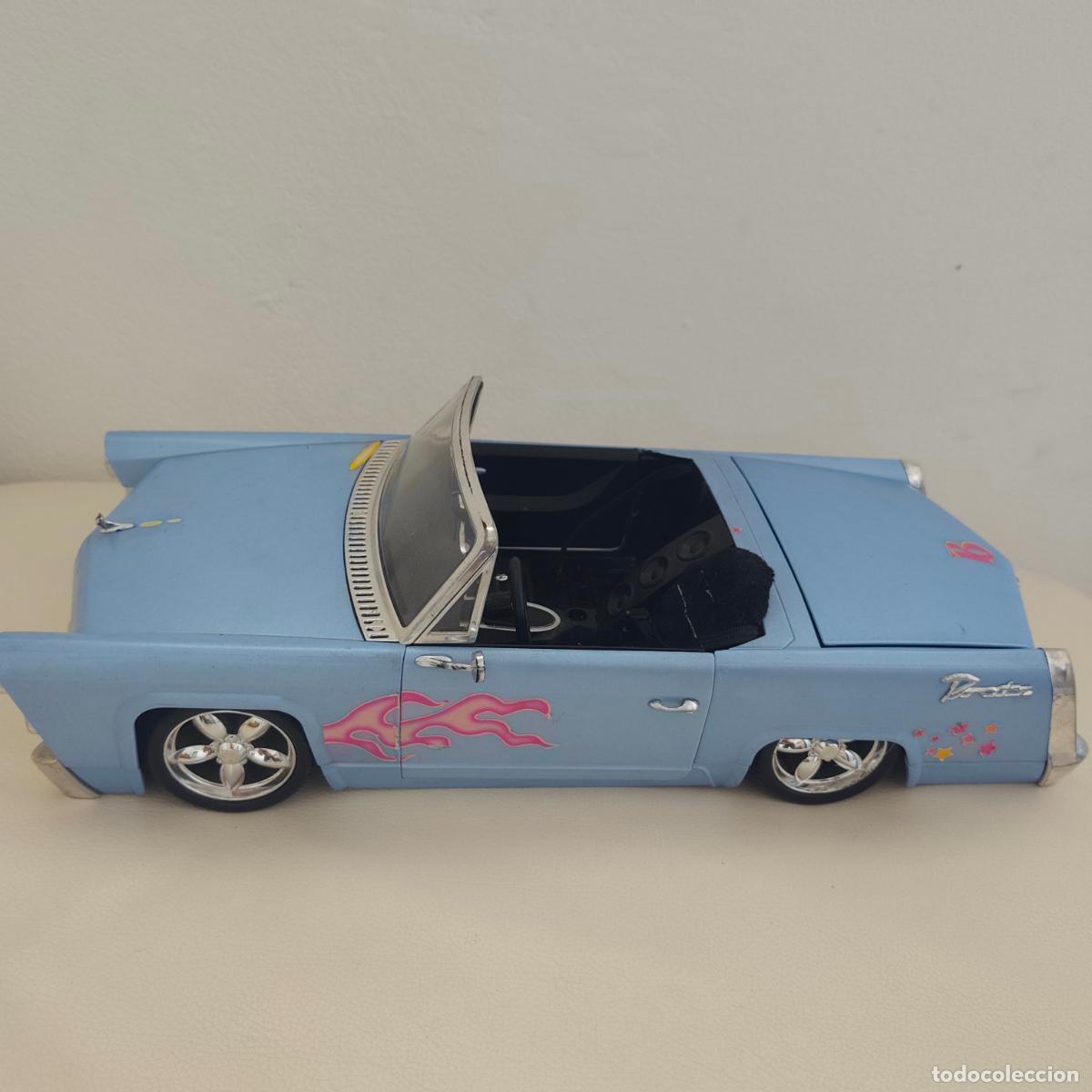 Mu&ntilde;ecas modernas: Bratz blue cruiser car FM 1a Edici&oacute;n 2002