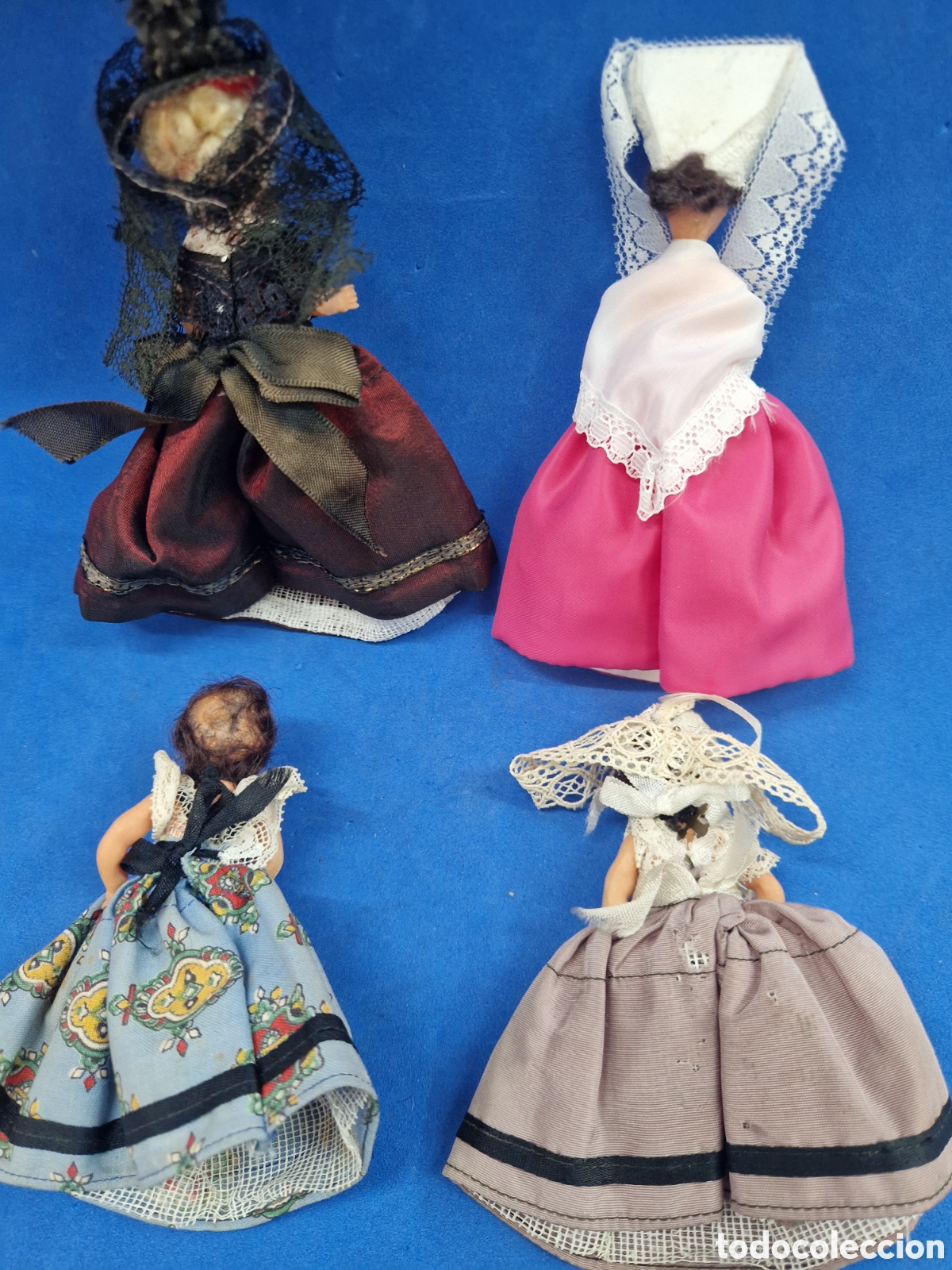 Mu&ntilde;ecas modernas: Lote 4 mu&ntilde;ecas souvenir, deterioradas - Foto 3