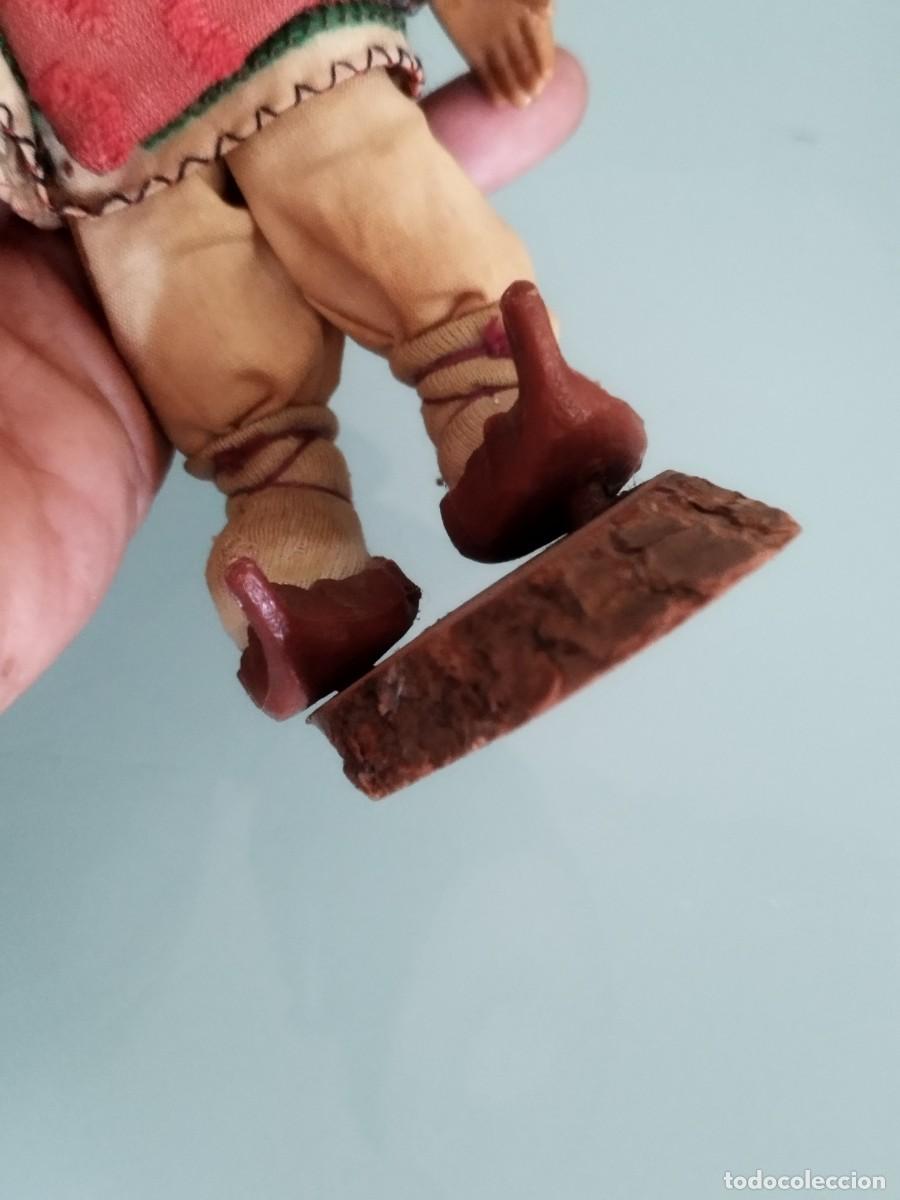 Mu&ntilde;ecas modernas: Antiguo mu&ntilde;eco con vestimenta tradicional de la URSS. - Foto 5