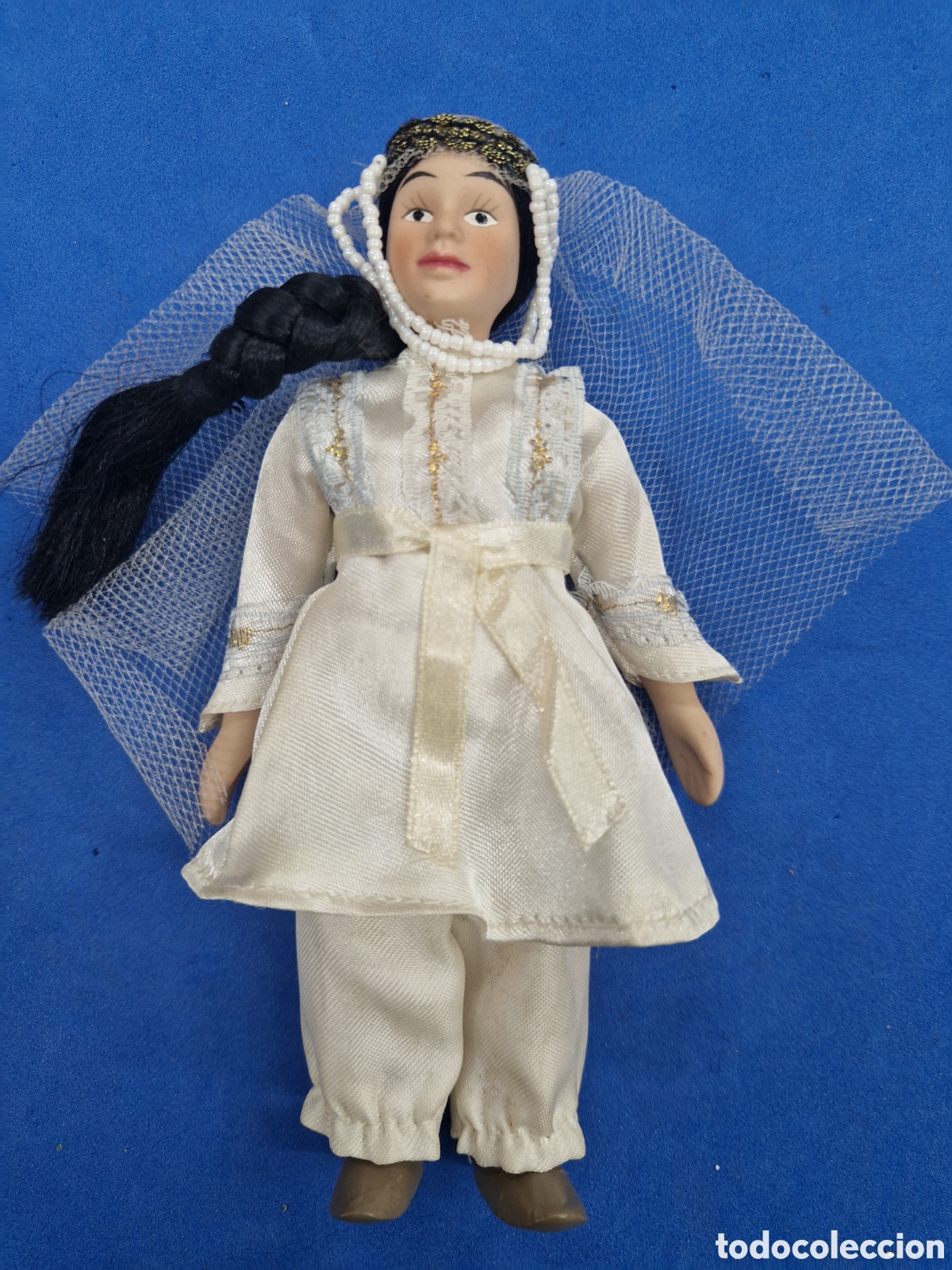 Mu&ntilde;ecas modernas: Mu&ntilde;eca de porcelana, pa&iacute;ses del mundo