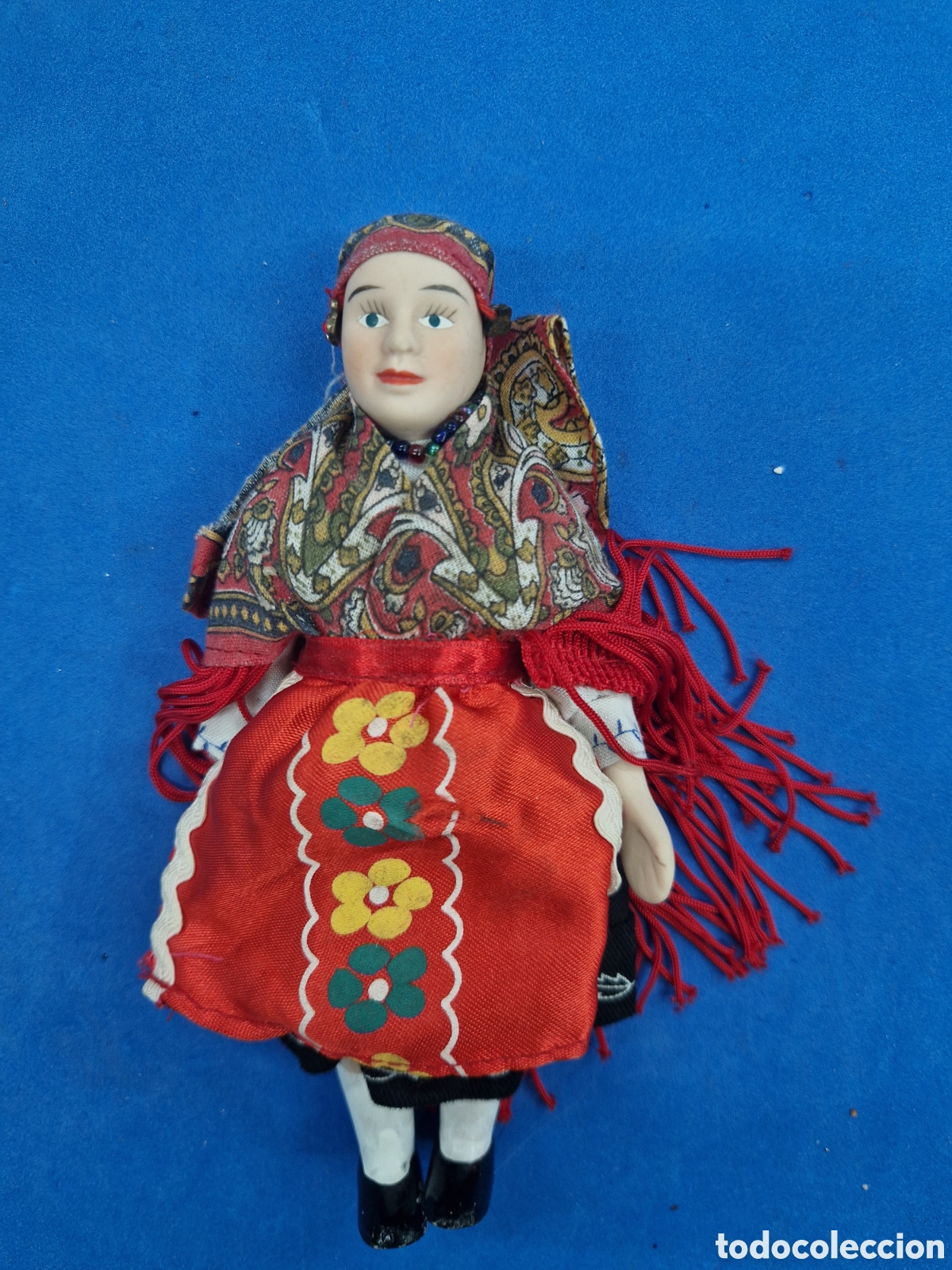 Mu&ntilde;ecas modernas: Mu&ntilde;eca de porcelana, pa&iacute;ses del mundo
