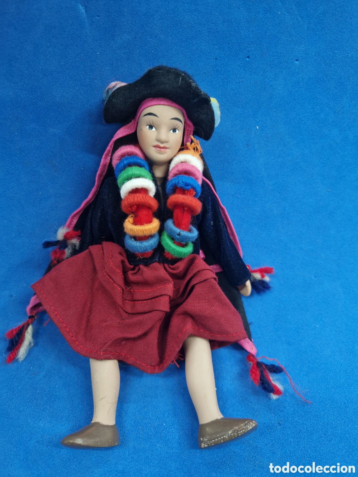 Mu&ntilde;ecas modernas: Mu&ntilde;eca de porcelana, pa&iacute;ses del mundo