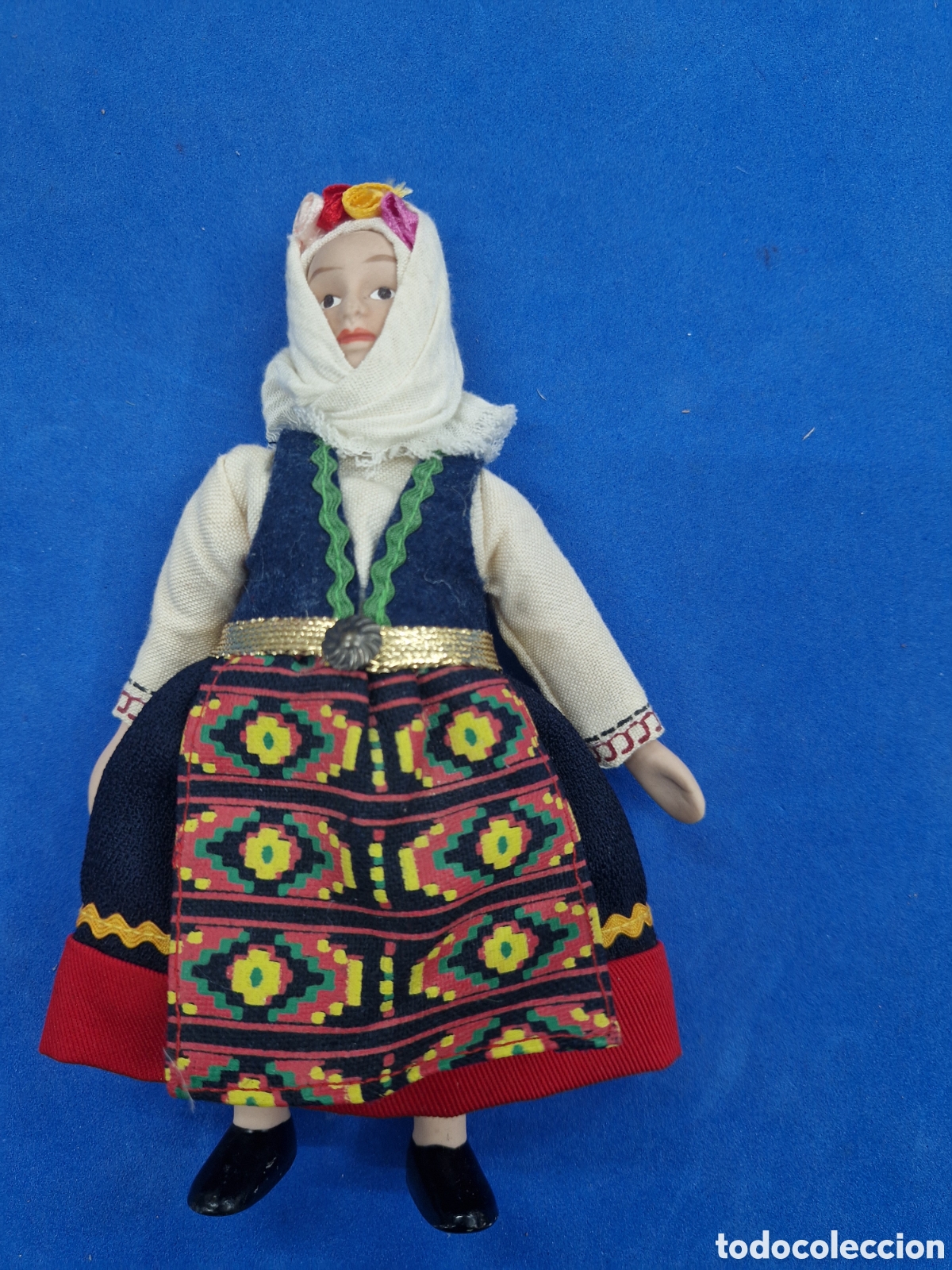 Mu&ntilde;ecas modernas: Mu&ntilde;eca de porcelana, pa&iacute;ses del mundo