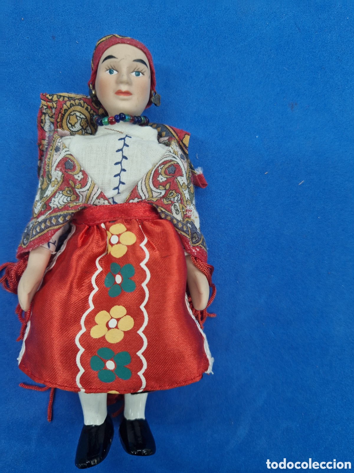 Mu&ntilde;ecas modernas: Mu&ntilde;eca de porcelana, pa&iacute;ses del mundo