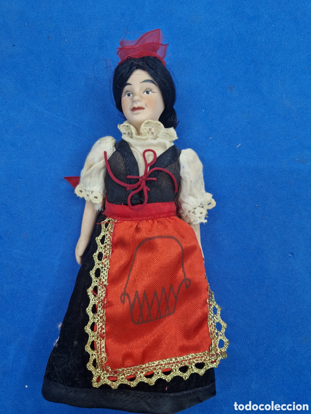 Mu&ntilde;ecas modernas: Mu&ntilde;eca de porcelana, pa&iacute;ses del mundo
