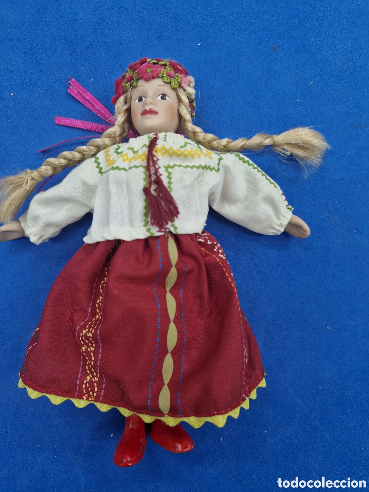 Mu&ntilde;ecas modernas: Mu&ntilde;eca de porcelana, pa&iacute;ses del mundo