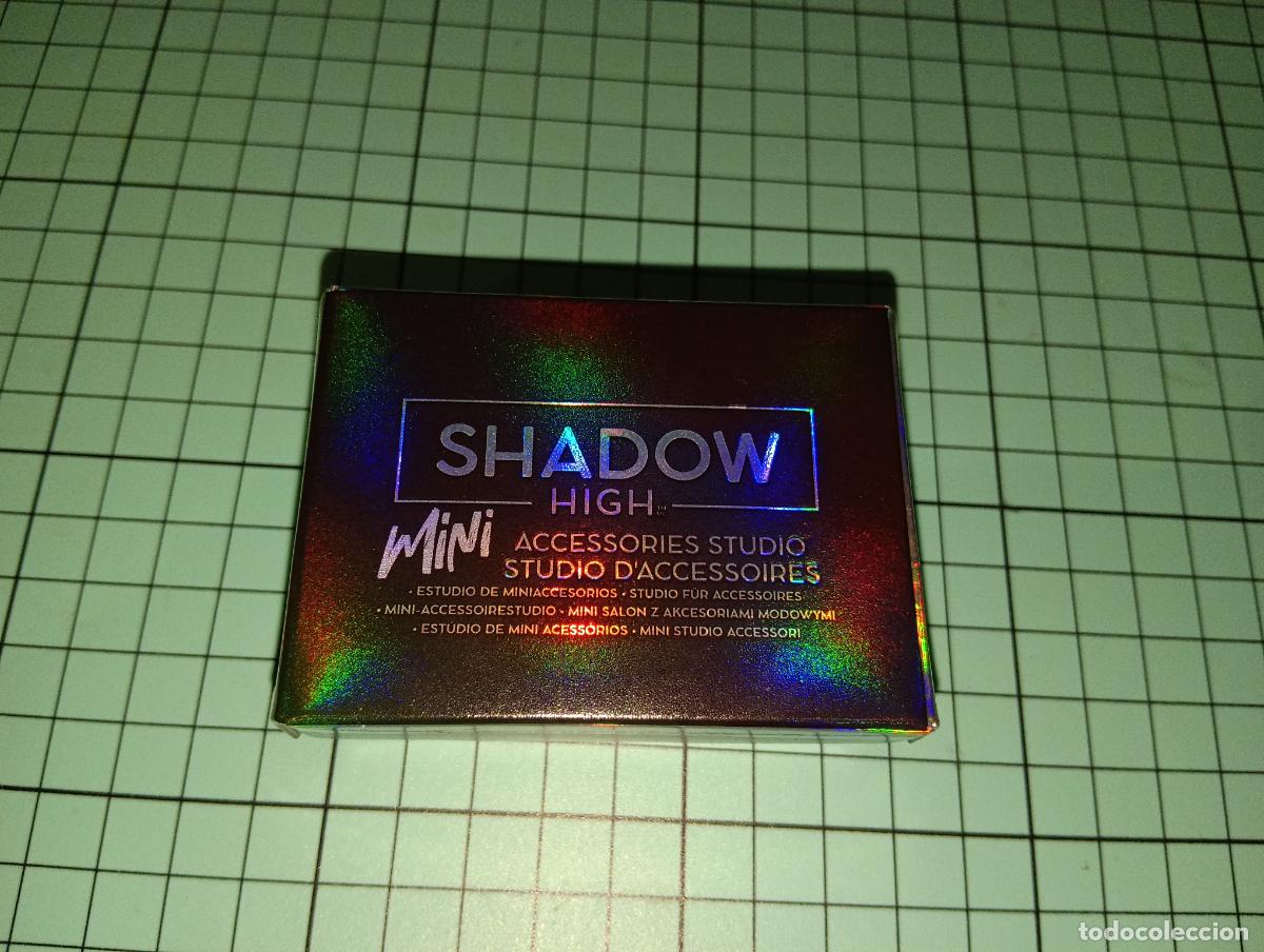 Mu&ntilde;ecas modernas: Caja de mu&ntilde;eca Rainbow high shadow - Foto 2