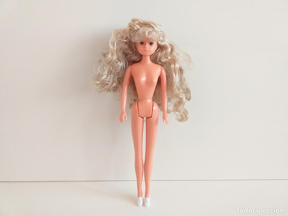 Mu&ntilde;ecas modernas: Mu&ntilde;eca Betty melody brite, M&C - Foto 5