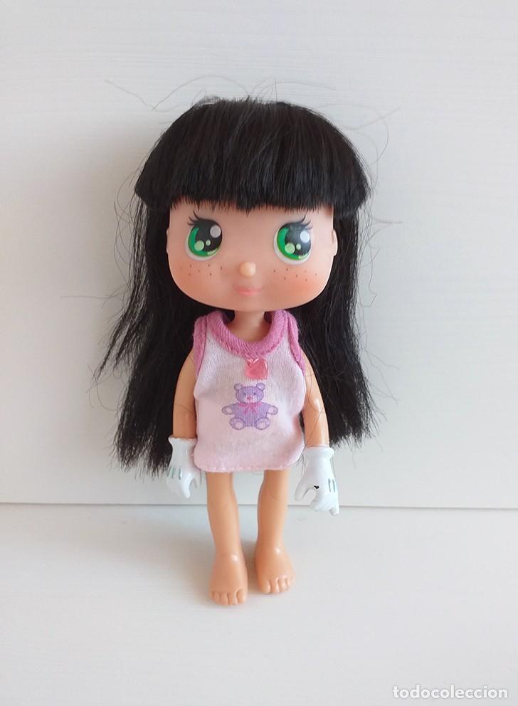 Mu&ntilde;ecas modernas: Mu&ntilde;eca Minnie mouse morena, Disney