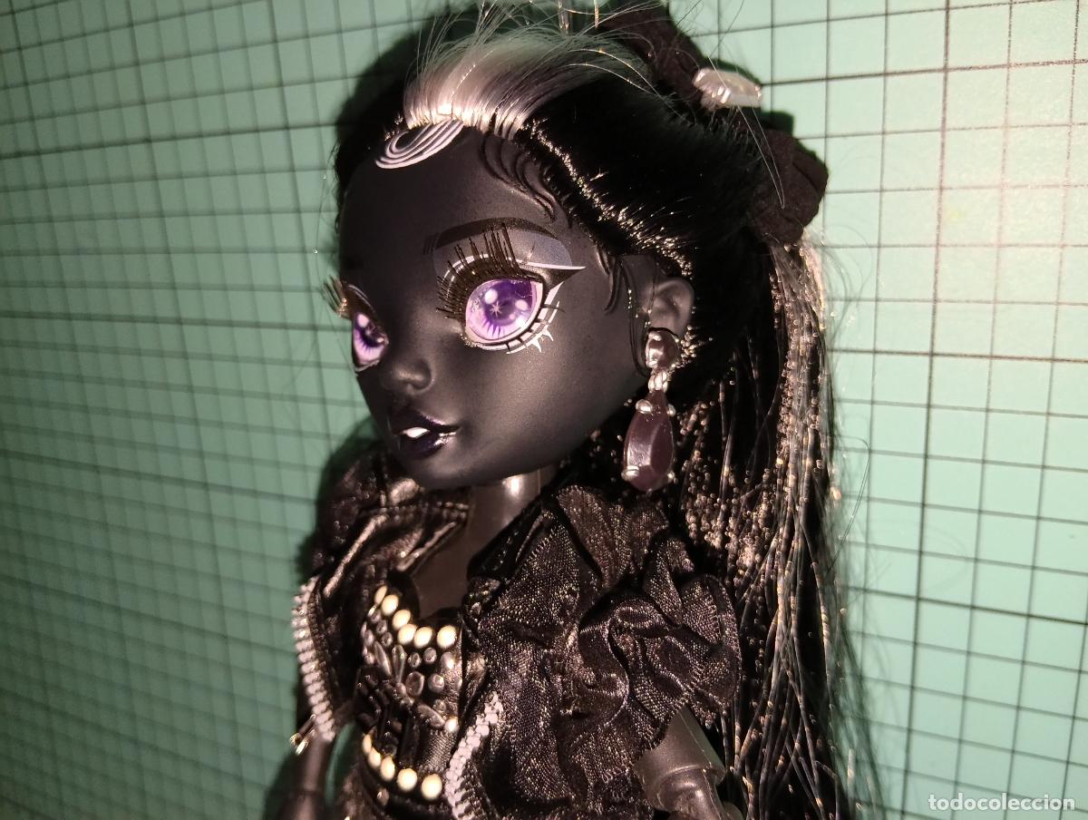 Mu&ntilde;ecas modernas: Mu&ntilde;eca Rainbow high Shadow Shanelle Onyx - Foto 3