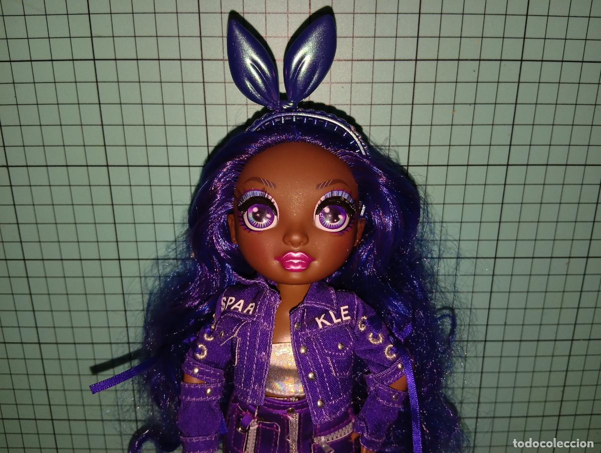 Mu&ntilde;ecas modernas: Mu&ntilde;eca Rainbow high Krystal Bailey