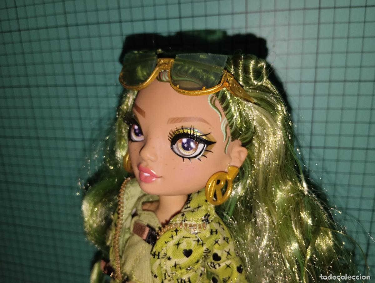 Mu&ntilde;ecas modernas: Mu&ntilde;eca Rainbow high Olivia Woods - Foto 4