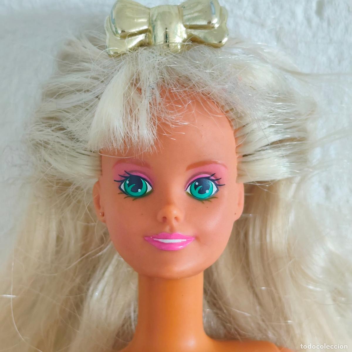 Mu&ntilde;ecas modernas: Mu&ntilde;eca Sindy Party Lights de Hasbro. 1992