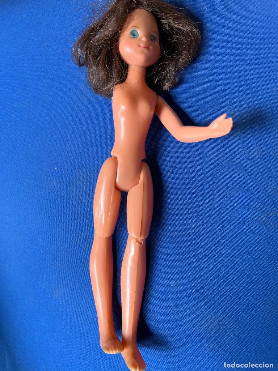 Mu&ntilde;ecas modernas: Mu&ntilde;eca Mattel 1973 -Taiwan - 22 cm pl&aacute;stico duro - falta un brazo