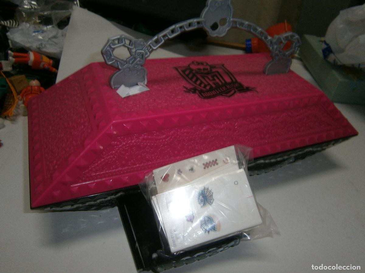 Mu&ntilde;ecas modernas: MALETIN ATAUD SET MONSTER HIGH - Foto 3