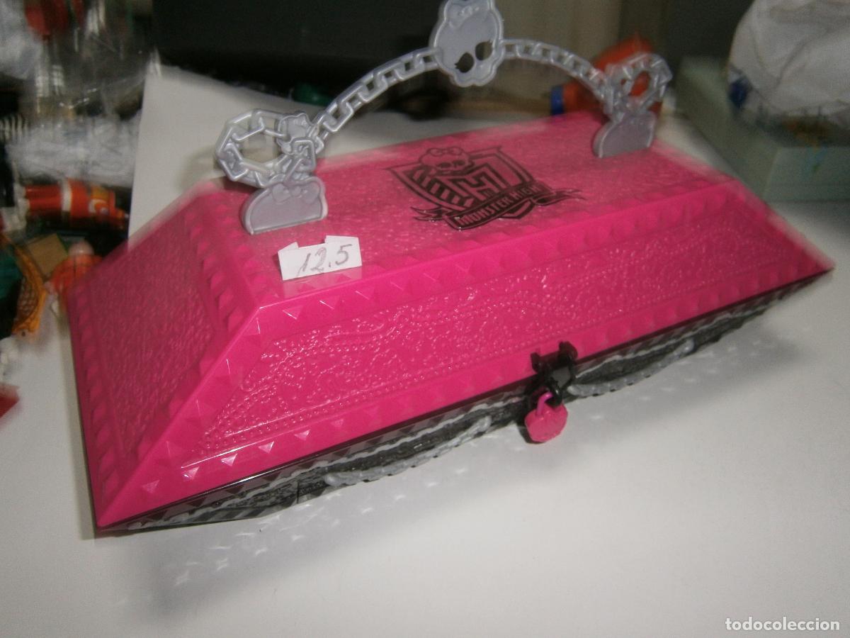 Mu&ntilde;ecas modernas: MALETIN ATAUD SET MONSTER HIGH - Foto 2
