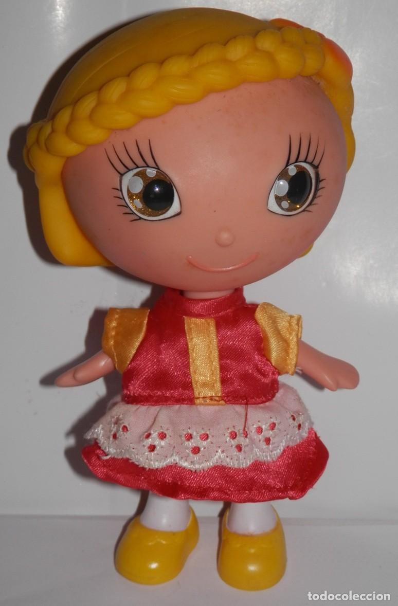 Mu&ntilde;ecas modernas: MU&Ntilde;ECA FRUIT KISS KIDS
