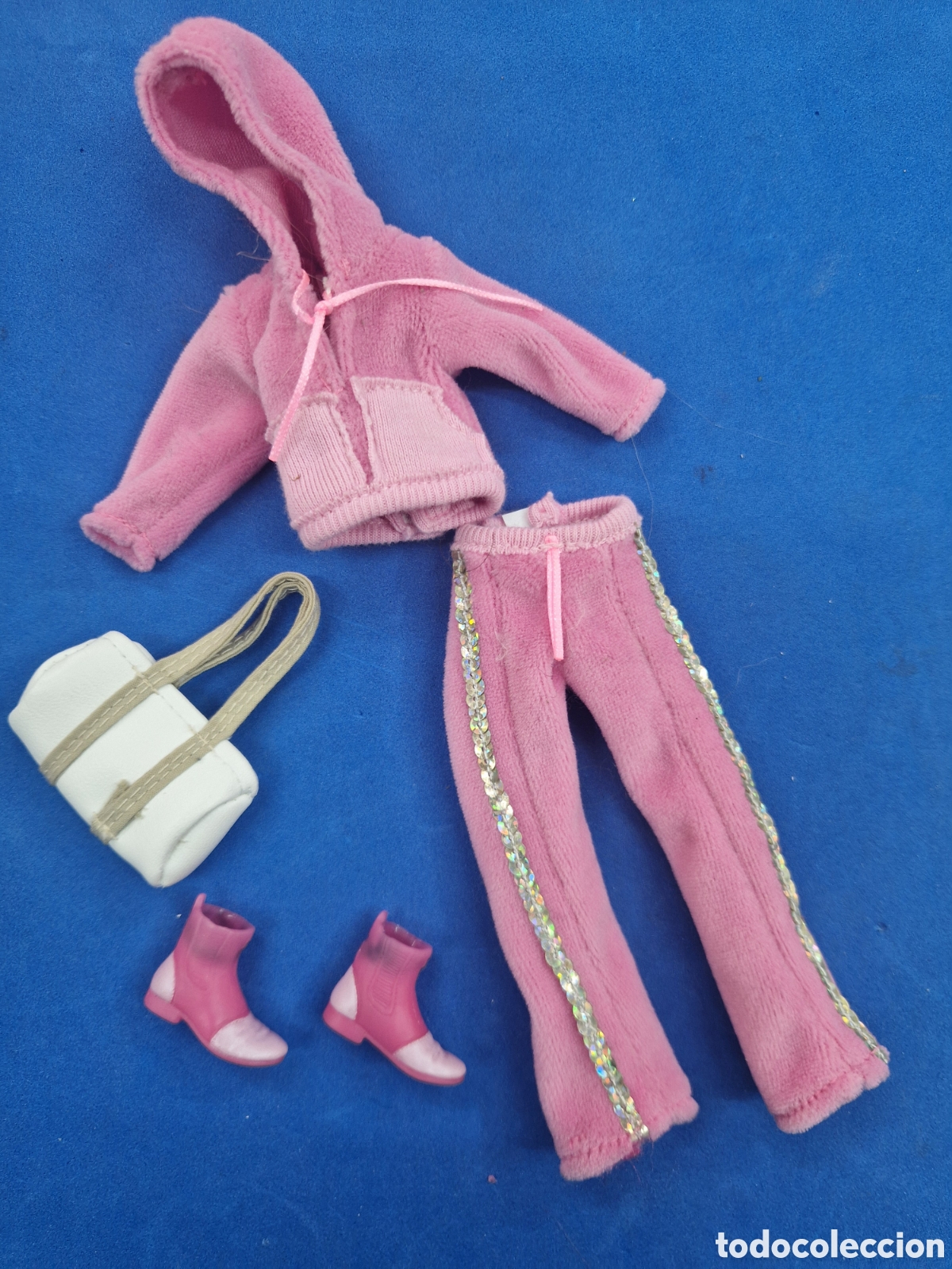 Mu&ntilde;ecas modernas: Only Hearts club , conjunto , bolso y zapatos