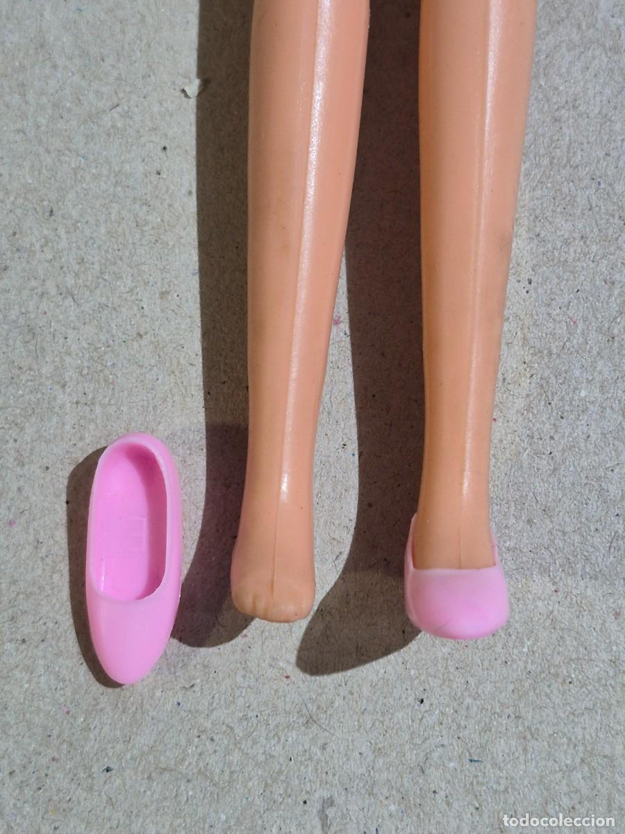 Mu&ntilde;ecas modernas: Zapatos rosas v&aacute;lidos para mu&ntilde;eca chabel