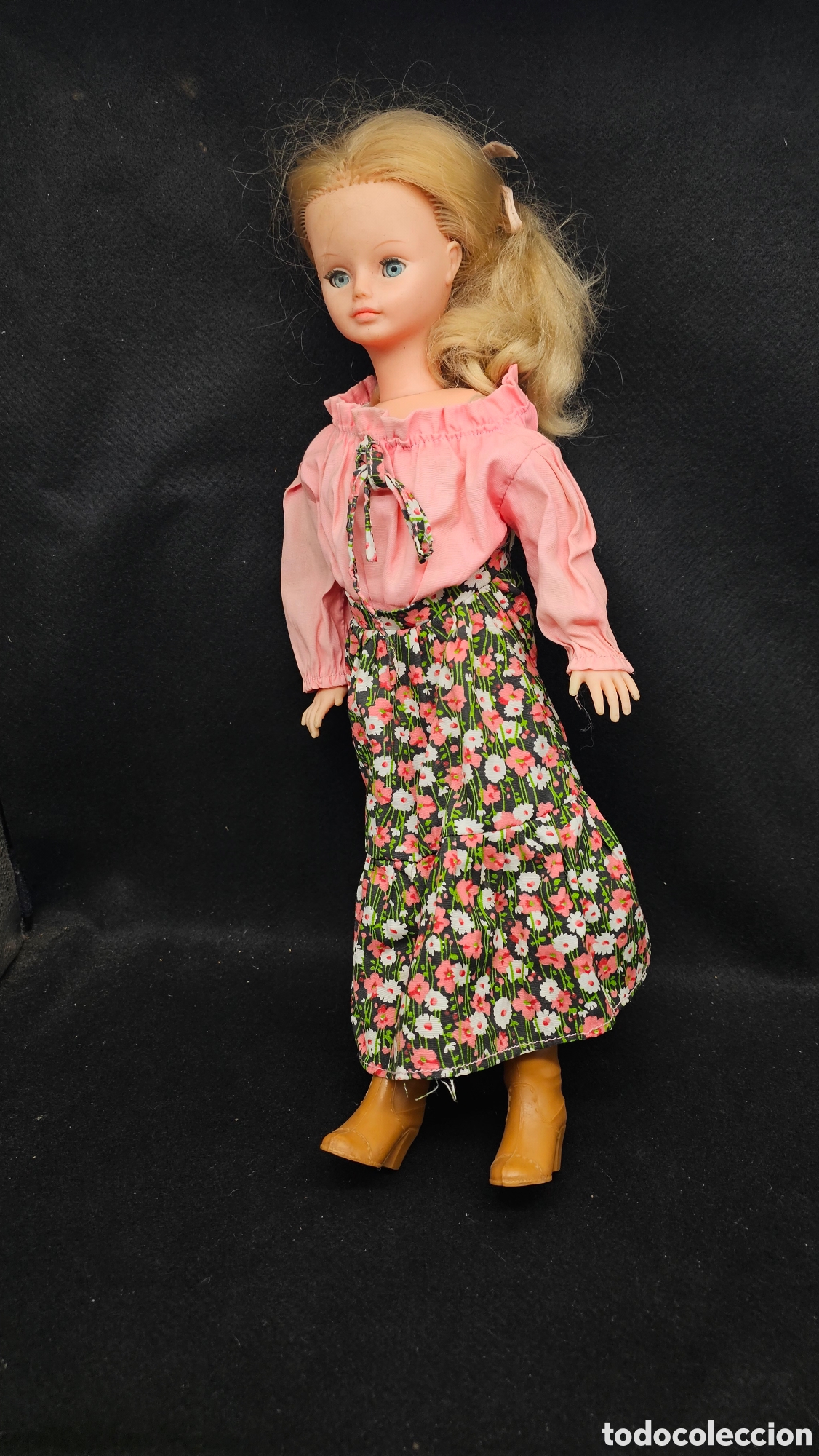 Mu&ntilde;ecas modernas: Mu&ntilde;eca CATHIE DE BELLA DE FRANCIA d&eacute;cada de los 70
