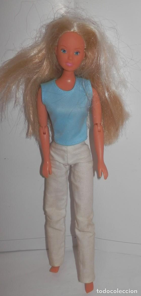 Mu&ntilde;ecas modernas: MU&Ntilde;ECA DE LA STEFFI LOVE DE LA SIMBA