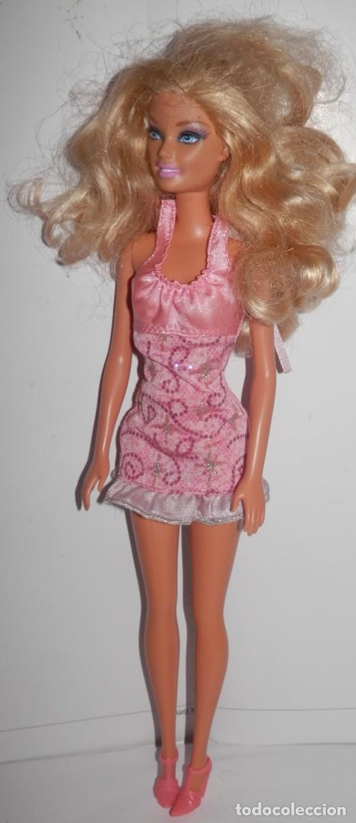 Mu&ntilde;ecas modernas: MU&Ntilde;ECA DE LA SERIE BARBIE