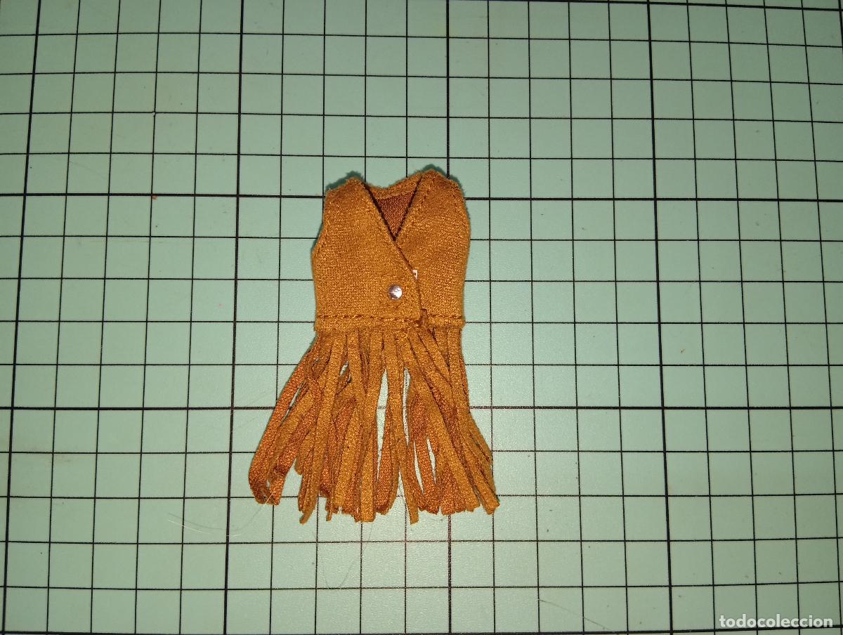 Mu&ntilde;ecas modernas: Camiseta top de mu&ntilde;eca Bratz