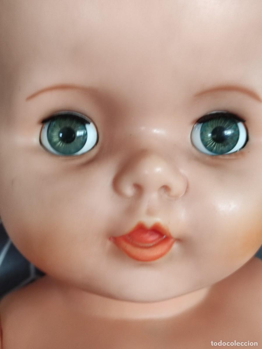 Mu&ntilde;ecas modernas: Mu&ntilde;eco Baby Carrie Eegee - Foto 2