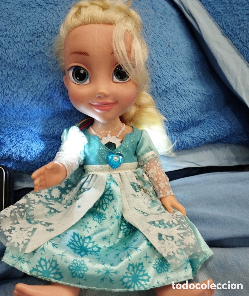 Mu&ntilde;ecas modernas: Mu&ntilde;eca Elsa Frozen Disney 34 cm &mdash; Cantarina / Musical con vestido original