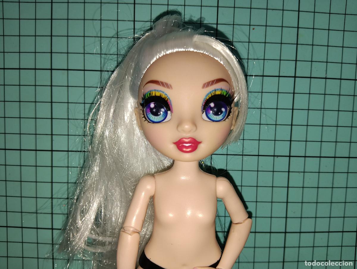 Mu&ntilde;ecas modernas: Mu&ntilde;eca Rainbow high Amaya Raine