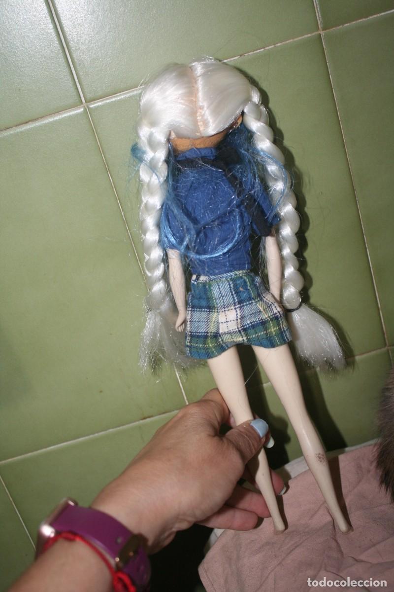 Mu&ntilde;ecas modernas: mu&ntilde;eca gotica edge rubia - Foto 2