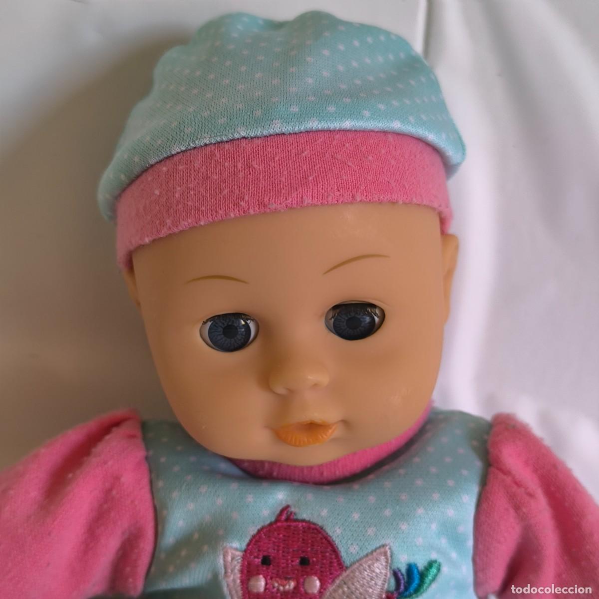 Mu&ntilde;ecas modernas: Mu&ntilde;eco beb&eacute; con pijama y gorrito - Foto 2