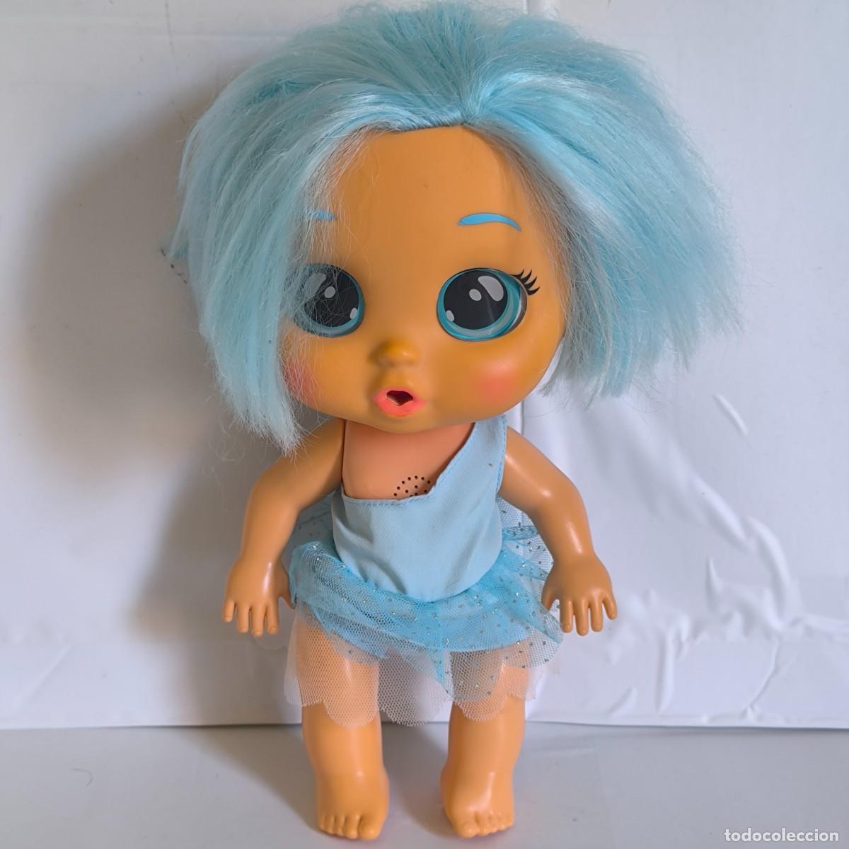 Mu&ntilde;ecas modernas: Mu&ntilde;eca VIP Pets Pelo Azul IMC Toys