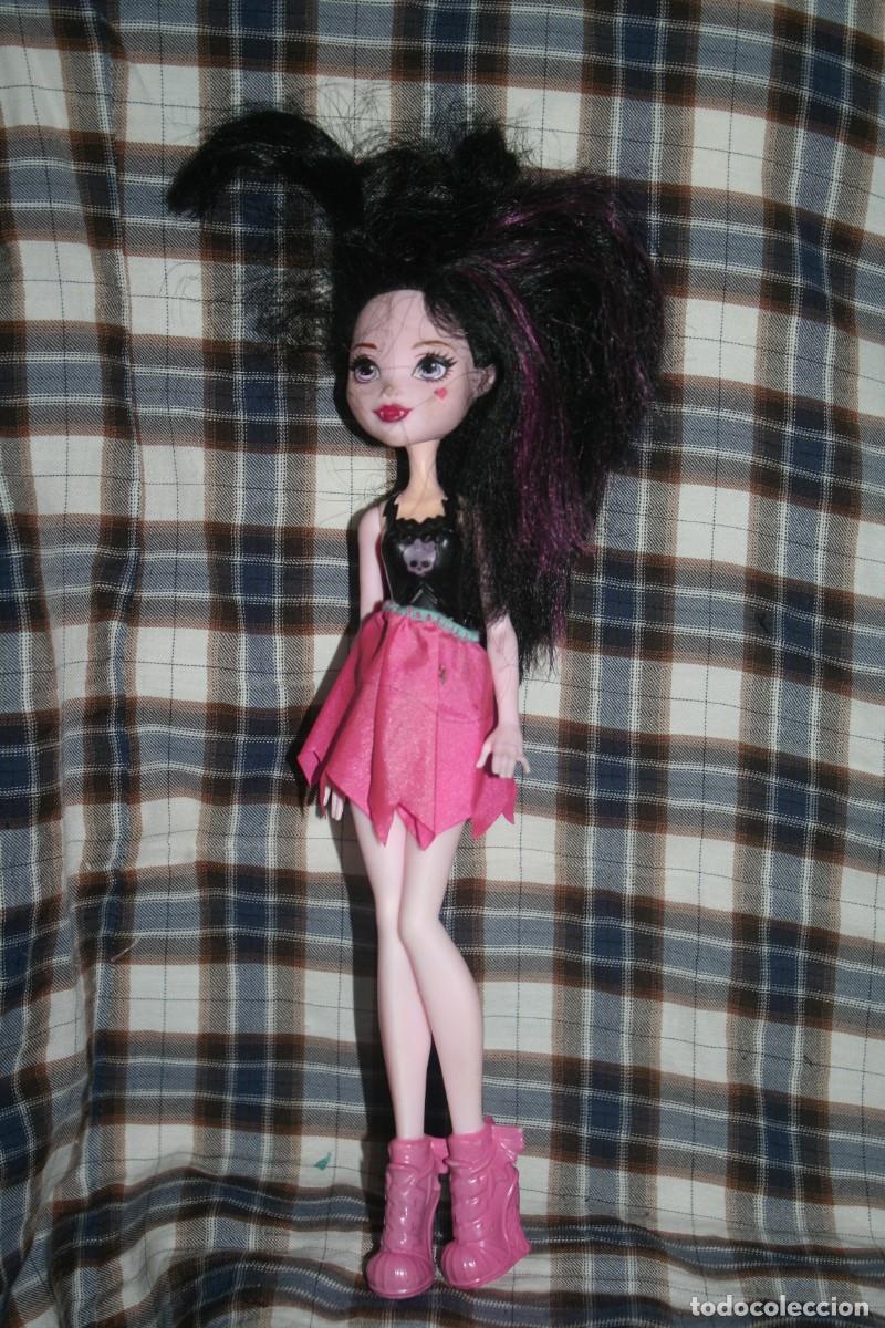 Mu&ntilde;ecas modernas: mu&ntilde;eca monster high draculaura - Foto 2