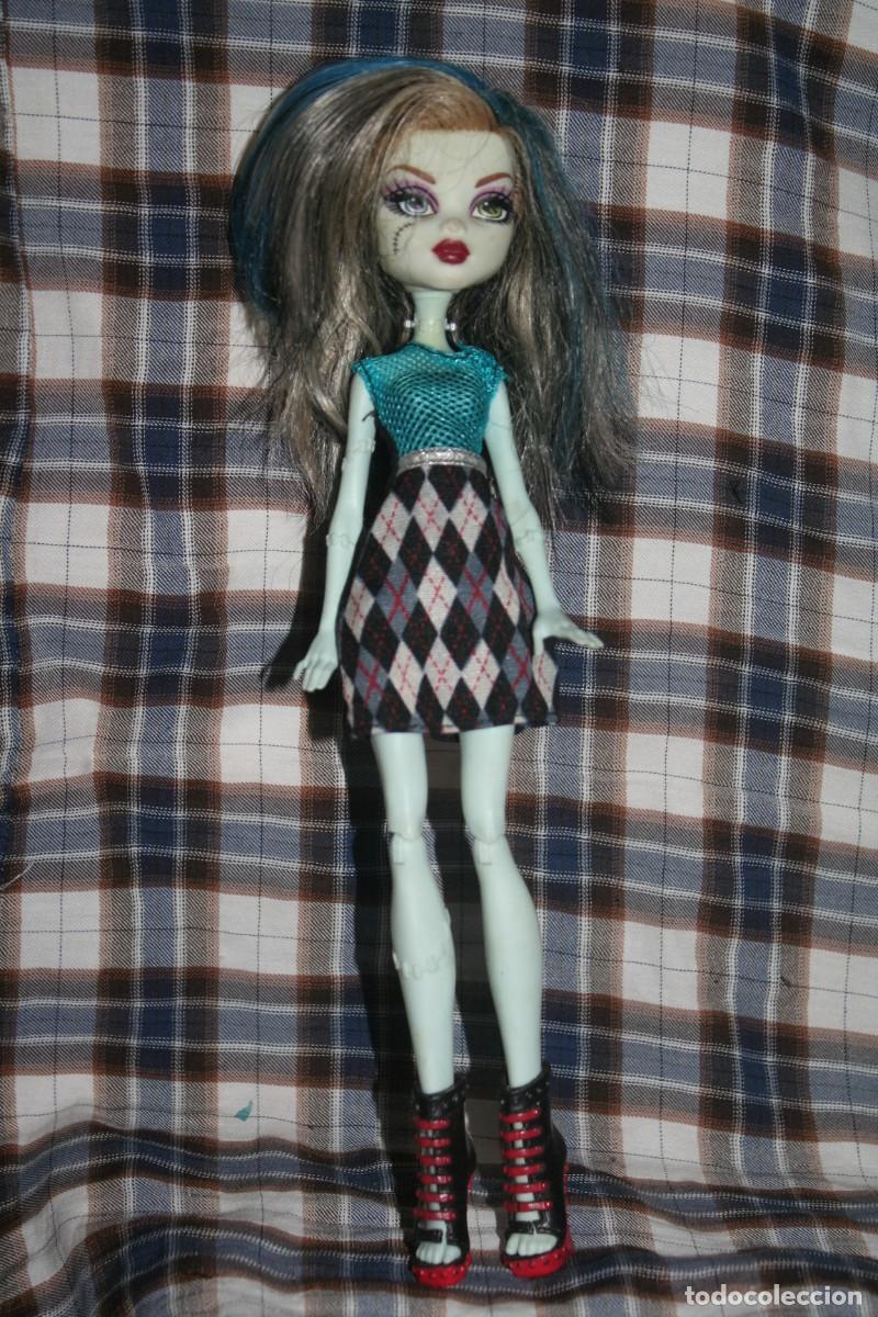 Mu&ntilde;ecas modernas: mu&ntilde;eca monster high frankie - Foto 2