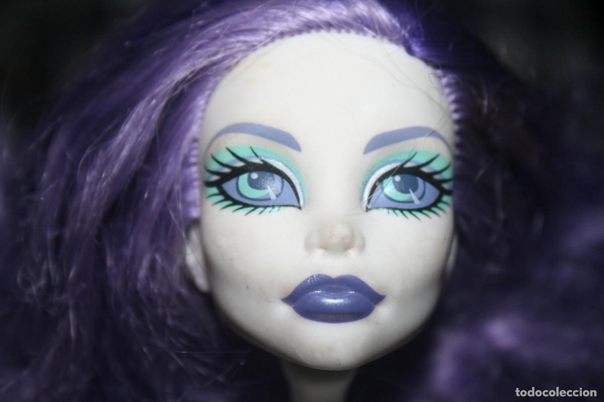 Mu&ntilde;ecas modernas: mu&ntilde;eca monster high spectra