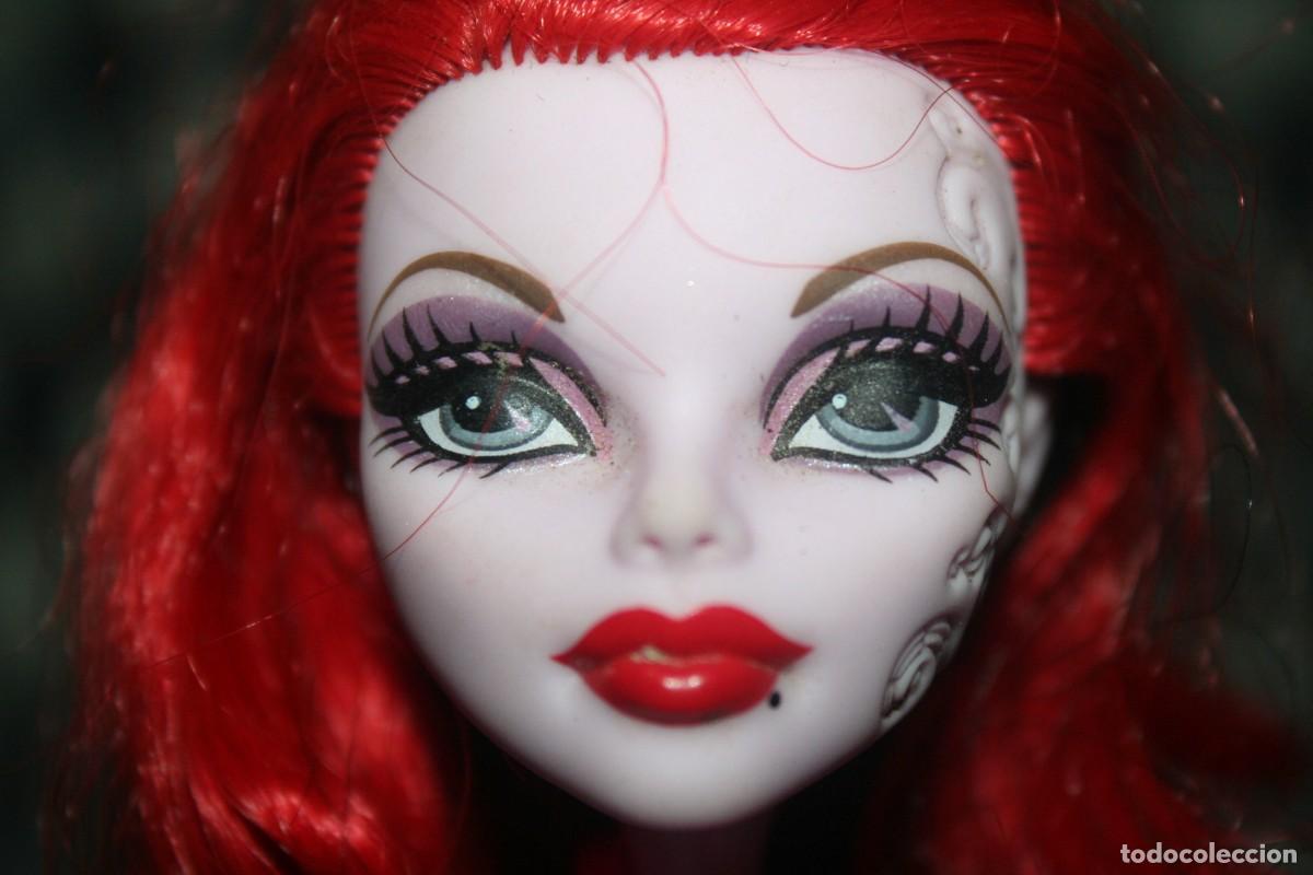 Mu&ntilde;ecas modernas: mu&ntilde;eca Monster High operetta