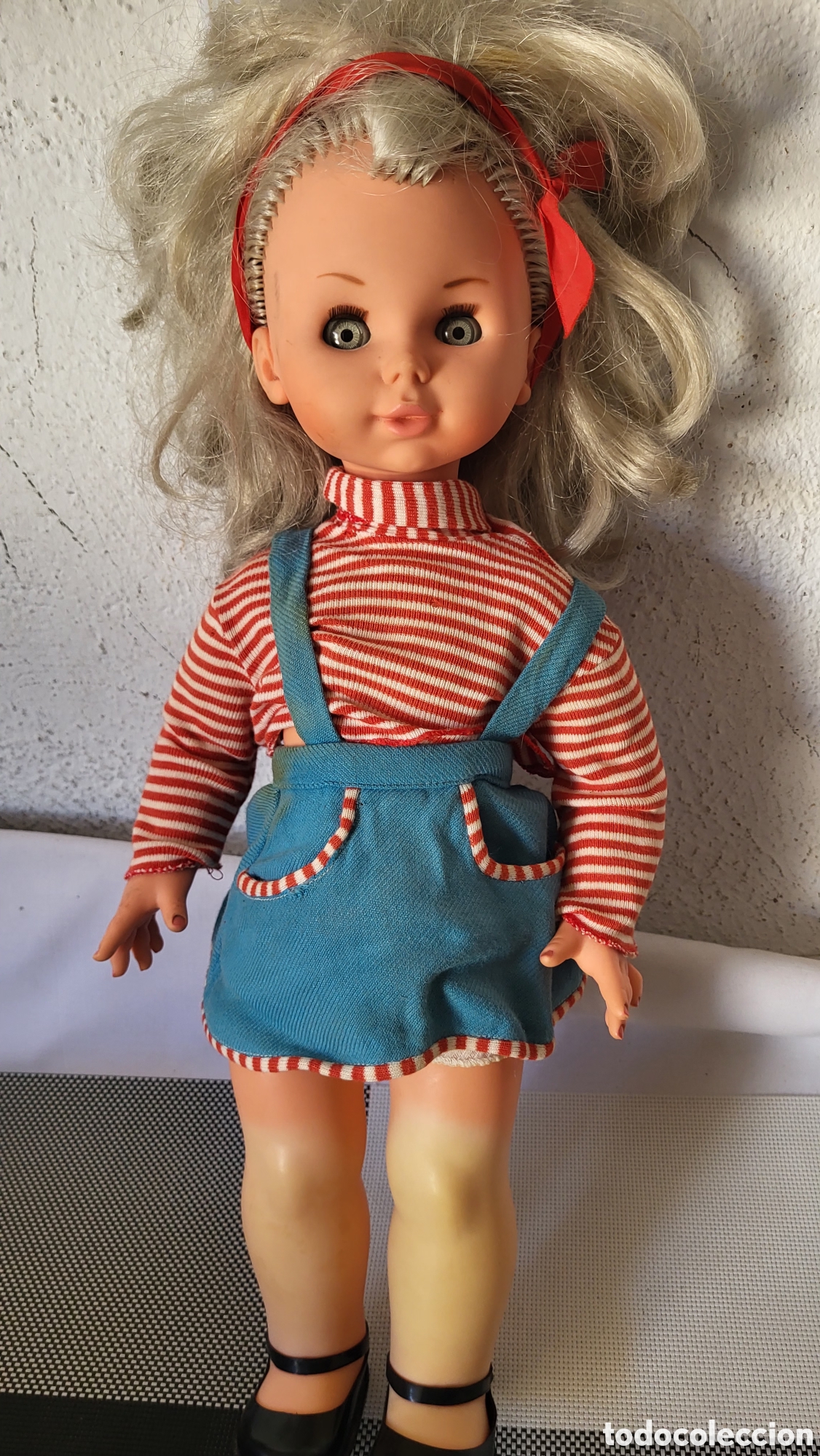 Mu&ntilde;ecas modernas: Antigua mu&ntilde;eca vintage 1969